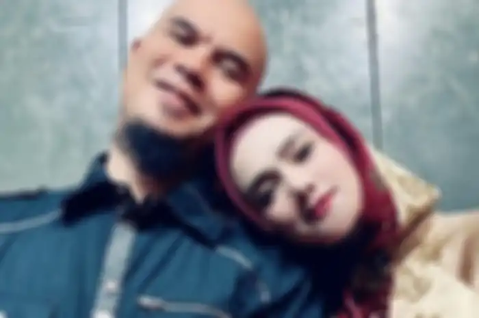 Ahmad Dhani dan Mulan Jameela