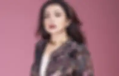 Tergabung Dalam Geng Sosialita Tajir, Mayangsari Jadi Sorotan Kenakan Outer Motif Macan hingga Tenteng Tas Branded, Netizen Sampai Ucapkan Kalimat Ini