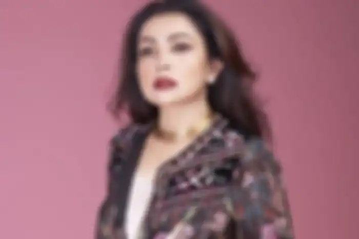 Profil Mayangsari