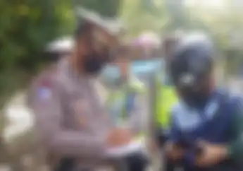 Mungkin Gak Sih Bikers Ditilang Dua Kali di Hari yang Sama? Polisi Bilang Begini