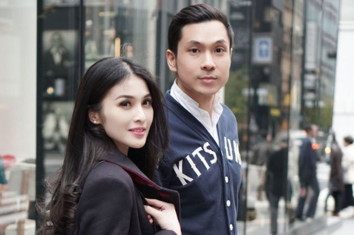 Sandra Dewi dan Harvey Moeis