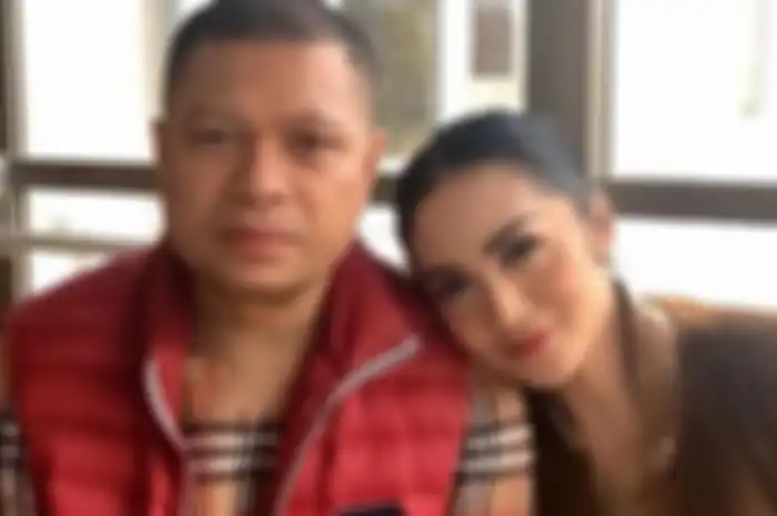 Krisdayanti dan Raul Lemos