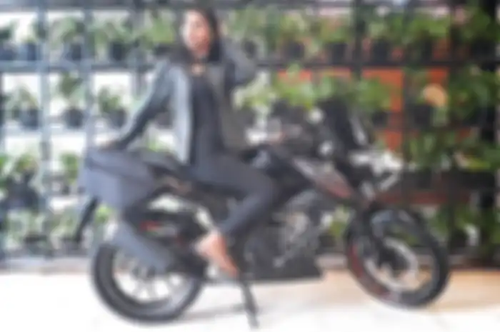 GSX-150 Bandit Touring Edition 
