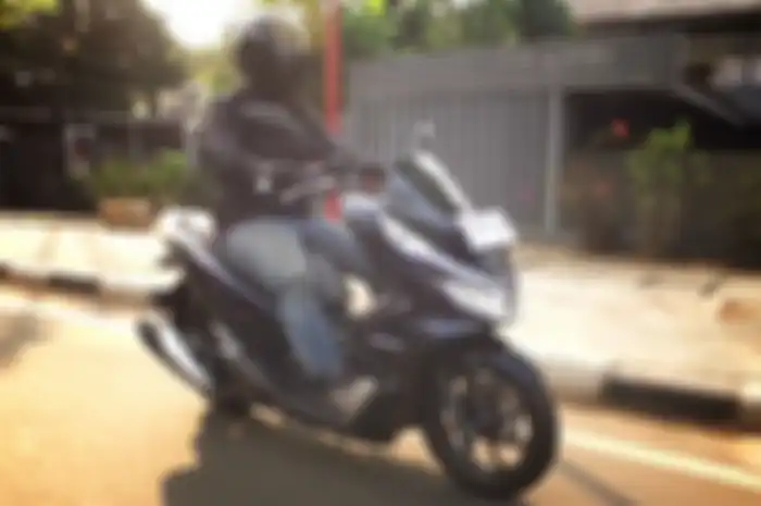 Honda PCX Hybrid punya karakter mirip dengan versi standar