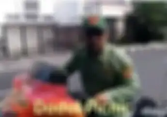 Kalau Cuma Modal Sport 250 cc Jangan Coba Ngeledek Hansip Ini.. Semplakannya Aja Udah Bikin Tepok Jidat