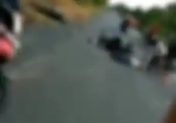 Ngeri, Video Joki Balap Liar Tewas Akibat Tabrakan, Korban Tergeletak di Aspal Warga Ketakutan