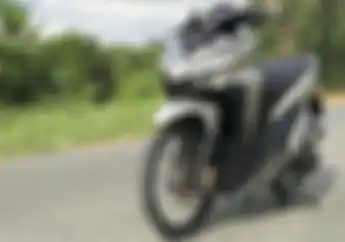 Tsadist! Honda Vario 150 Thailook,  Kaki-kaki Kurus Plus Sokbreker Masa Kini