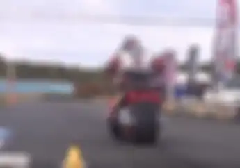 Sadis! Drag Bike Motor Matic di Jepang Enggak Kalah Sangar dari Indonesia
