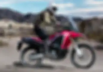 Ada Warna Baru, Honda CRF250L Rally 2019 Lebih Ramah Buat Postur Asia