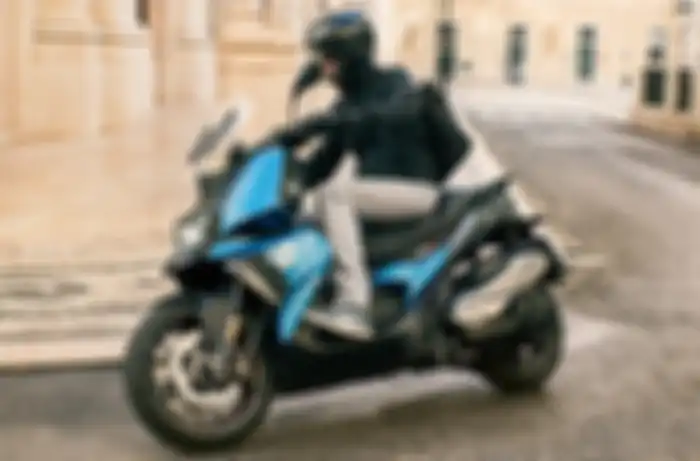 BMW C400X ditujukan untuk urban riding