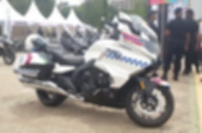 BMW K1600B yang dipakai Korlantas
