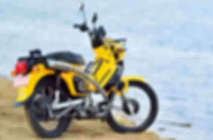 Honda Cross Cub cocok dibawa memancing di sungai
