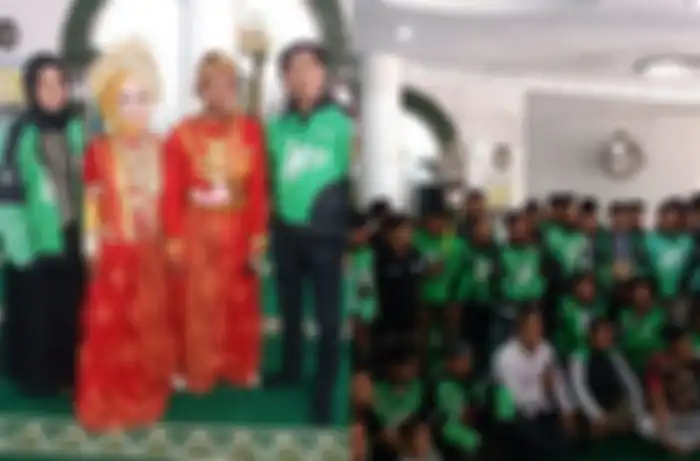 Para driver ojol memenuhi tempat pernikahan