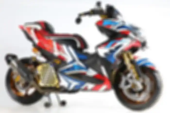 Yamaha Aerox 155 VVA juara Customaxi Denpasar
