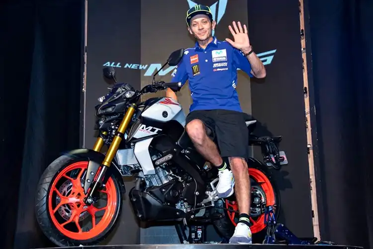 Bukan Valentino Rossi Paling Gaek Di MotoGP, Ada Yang Hampir Kepala 5