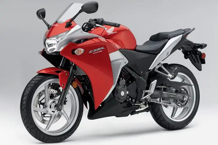 Kocak, Beberapa Panggilan Unik Untuk Motor, Dari Celana Dalam Sampai Ikan Hiu