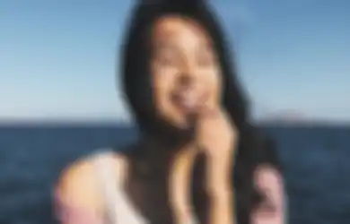 Maudy Ayunda Jadi Trending karena Live Instagram Sedang Bertengkar dengan Seseorang