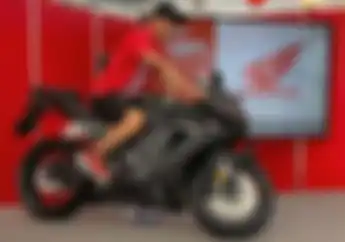 Bukan Motor Modifikasi Ini Honda CBR 4 Silinder Meluncur Tahun Depan