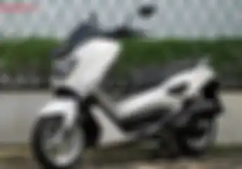 Enggak Ada Obatnya, Penjualan Yamaha NMAX Unggul Sekebon Dari Honda PCX 150 di  April 2018