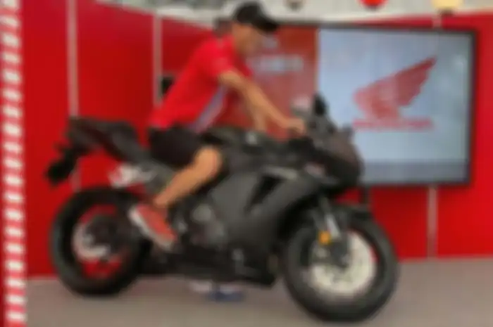 Penampakan Honda CBR 4 silinder terbaru di sirkuit Suzuka