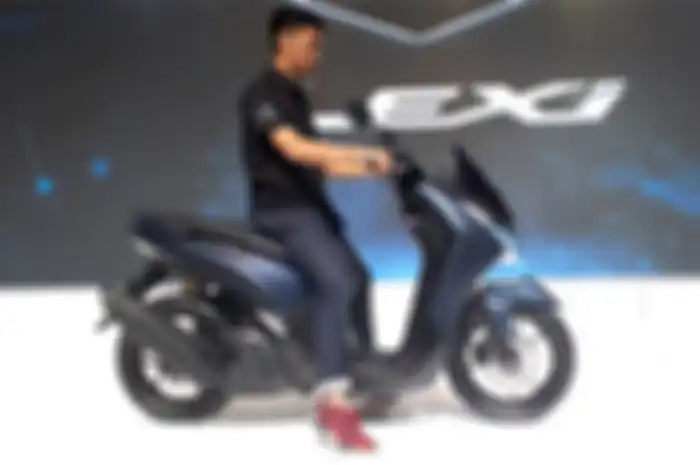 Posisi riding diatas Yamaha Lexi 125