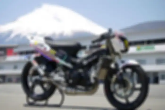 Honda Nova Dash RS125 MCC Crew