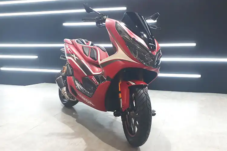 Intip Nih Modifikasi All New Honda PCX Yang Gunakan Knalpot Palsu