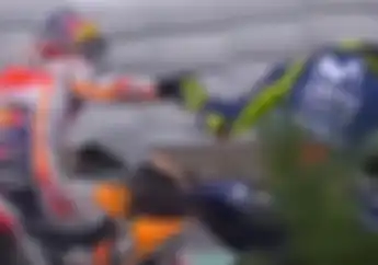 Sedih, Video Dani Pedrosa Akan Dirindukan, Valentino Rossi Sampai Enggan Melepas Tangannya