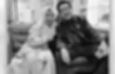 Tanah Kuburan Belum Kering, Air Mata pun Tumpah, Kini Terungkap Permintaan Terakhir Istri Anwar Fuady yang Sangat Mulia di Hari Istimewa 