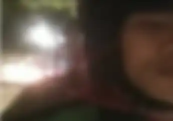 Video Kocak! Bawaan Penumpang Ojek Online Ini Bikin Orang Nyengir