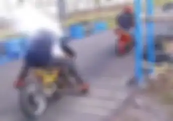 Ngeri, Video Joki Balap Drag Bike Kabur Setelah Keluar Asap Tebal dari Motornya