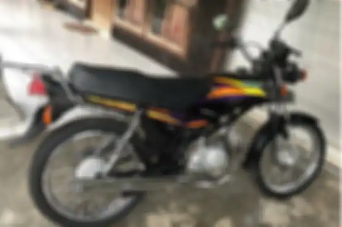 Honda Win tahun 2004 dijual.