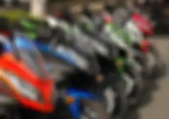 Pakai Motor Kengo R350 Kloningan Ninja 250 Ini Dijamin Cabe-cabean Lengket Terus Boskuh..