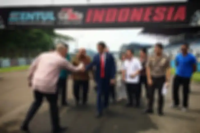 Presiden Jokowi cek kondisi sirkuit Sentul