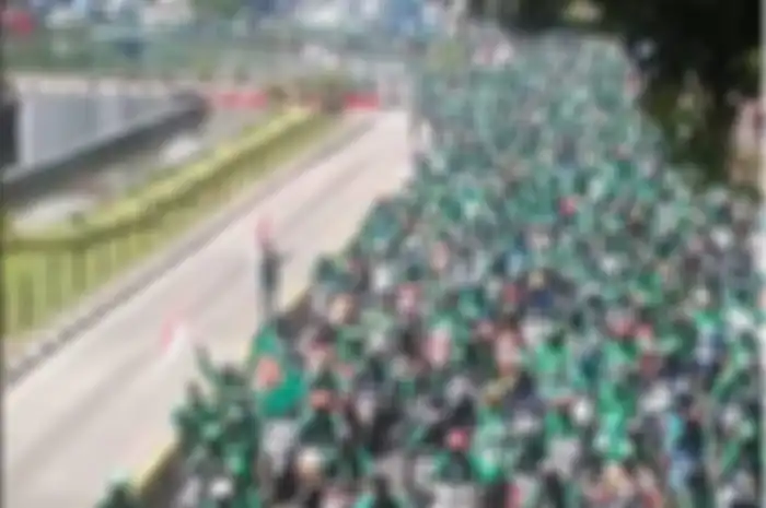 Aksi ojek online hijaukan istana negara