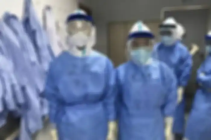 Perawat yang sedang bertugas menangani coronavirus di Kota Wuhan.