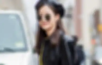 Kekinian Abis! 5 Inspirasi Gaya Buat Tampil Kece Pakai Beret Hat