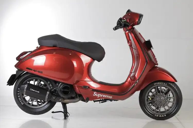 Tidak Mempan Diracun Sang Ayah Akhirnya Vespa Sprint Jadi Seperti Ini