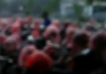 Ini Baru Juru Parkir Jempolan, Disuruh Bayar Mahal Juga Bikers Rela
