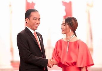 Inul Daratista Dapat Kartu Ucapan Lebaran dari Jokowi, Begini Bentuknya