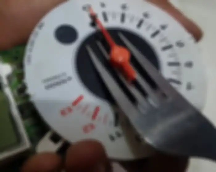 lepas jarum speedometer