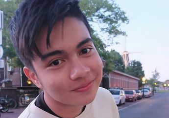 7 Seleb yang Jadi Idola Masa Kini Ternyata Sudah Terkenal Sejak Kecil. Siapa Idolamu?