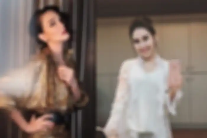 Luna Maya dan Ayu Ting Ting