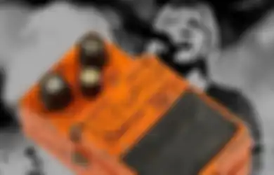 Pedal Gitar Distorsi Kurt Cobain Jadi Pedal Termahal yang Pernah Terjual!