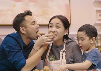 Mampir ke Rumah Ridwan Kamil Saat Lebaran, Nagita Slavina Kepergok Pakai Dress dan Sandal Teplek Berharga Fantastis