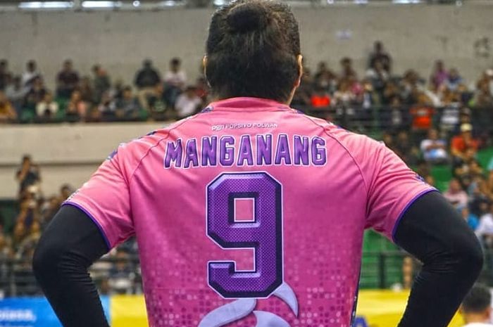 Aprilia Manganang dianugerahi penghargaan individu sebagai MVP/pemain terbaik untuk Proliga 2019.