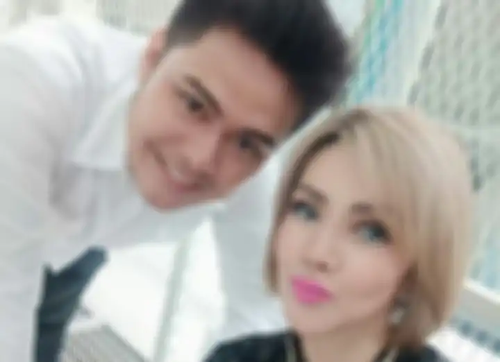 Barbie Kumalasari saat menemani Galih Ginanjar menjalani persidangan kasus ikan asin