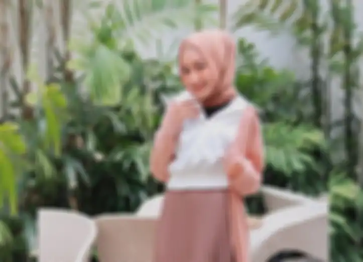 Warna hijab yang cocok untuk semua warna baju: mocca