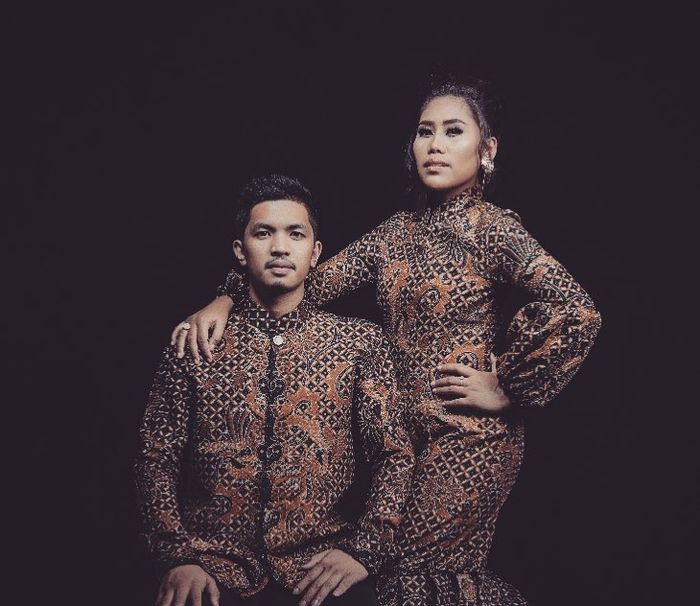 Evi Masamba menikah, intip penampilan cantiknya dalam balutan baju adat Bugis