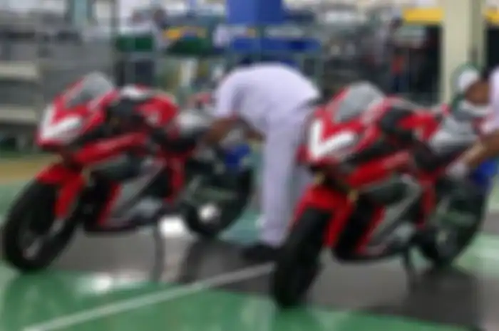 Ilustrasi. Produksi Honda CBR250RR di pabrik Karawang